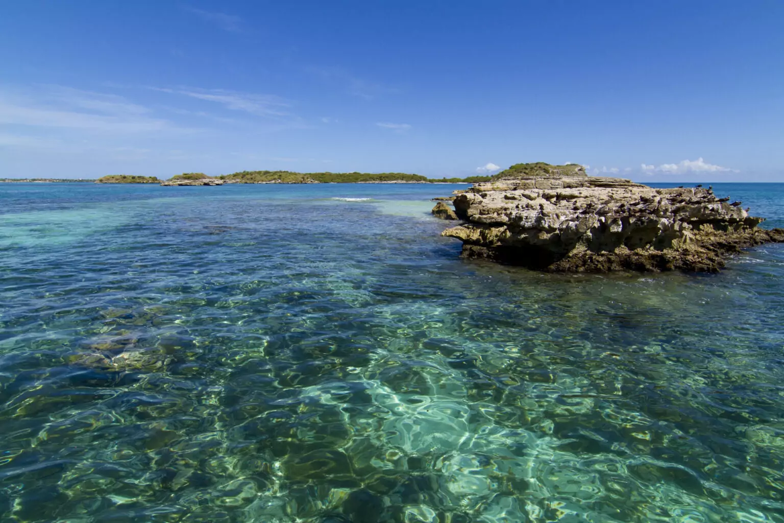 Beaches in Antigua and Barbuda
